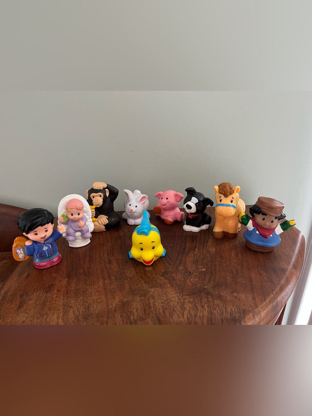 Fisher Price little people lot flounder farm animals baby zoo money etc